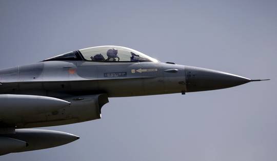 Amerikaanse F-16’s onderscheppen toestellen die luchtruim boven Trumps golfclub schenden