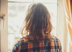 De man van Louise (56) werd verliefd op een ander: “Ze was veel meer ‘vrouw’ dan ik”