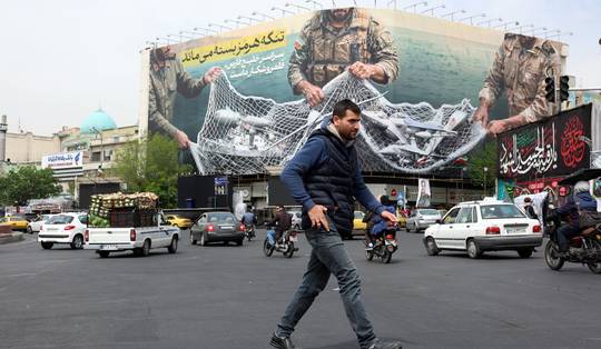 Iran: ‘De VS slagen er niet in ons vertrouwen te winnen’ • Saudi-Arabië herstelt capaciteit belangrijke oliepijpleiding