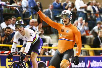 Hoogland klopt wereldkampioen Lavreysen in sprintfinale