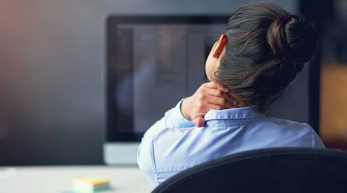 Waar worden we besmet? 1 op de 5 op het werk: steeds meer mensen onder druk gezet om toch door te werken
