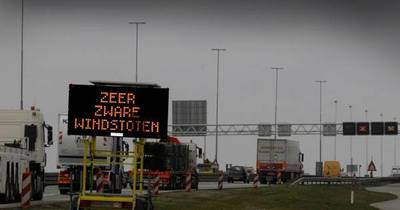 Storm: waarschuwing voor weggebruikers, minder treinen tussen West-Brabant en Randstad