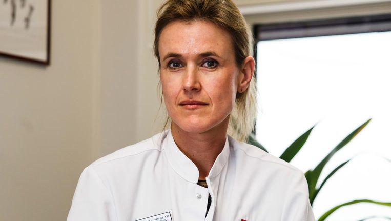 Plastisch Chirurg Die Ontplofte Hand Komt Nooit Meer Goed Het Parool
