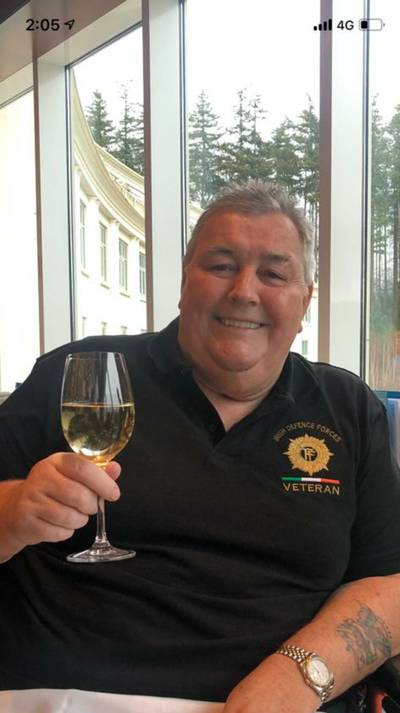 ‘Haal me hieruit!’ Laatste grap van Ierse opa op zijn eigen begrafenis gaat hele wereld over