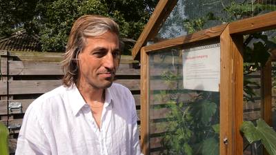 Politie vernietigt medicinale wietplanten van chronisch zieke René