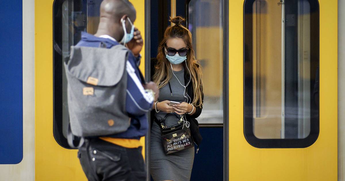 LEES TERUG | Leids vaccin versneld op mensen getest, vorstelijke coronaboete voor Belgische prins - 
