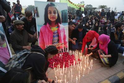 Volkswoede na verkrachting en moord Zainab (7)