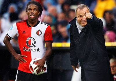 Voetbaldier Advocaat kan het niet laten: ‘Ik help Feyenoord graag’