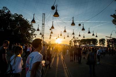 Gorillaz niet vurig genoeg tijdens eerste Lowlands-dag