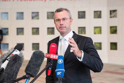 Oostenrijk schrapt Turks uit rijexamen