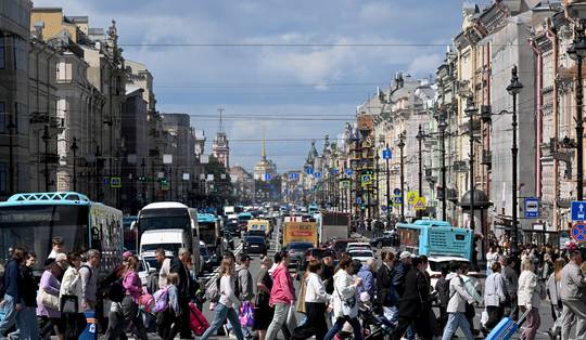 ‘Vandaag ligt Rusland drie keer zo dicht bij Noord-Korea als bij Litouwen’: hoe Poetin angst zaait en terreur inzet