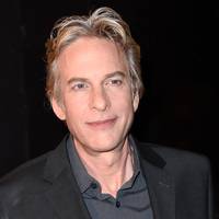 Kiezen of delen: Adam Curry is twaalf tanden kwijt