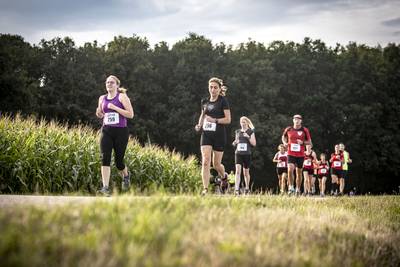 Tim Loohuis wint 35e KemVeldloop in Tilligte