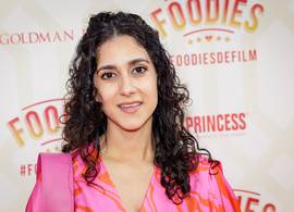 Babynieuws: actrice Toprak Yalçiner heeft een dochtertje gekregen