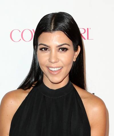 Kourtney Kardashian hand in hand gespot met 24-jarige 'toyboy'