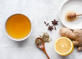 Wat zit er precies in detox-thee en werkt het wel?
