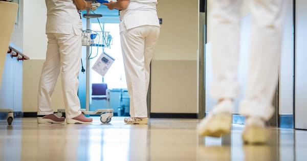 Bonden: veel ziekenhuizen doen mee aan staking, honderden afdelingen dicht - BN DeStem