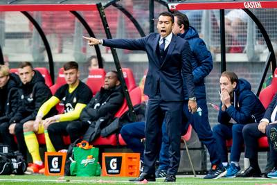 Van Bronckhorst na zege: Meteen lekker in wedstrijd