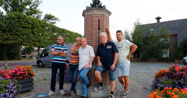 Het Dommels Clubke wint Loop naar de Pomp Kwis in Dommelen