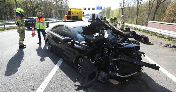 Twee gewonden bij botsing op de A12 bij Bennekom.