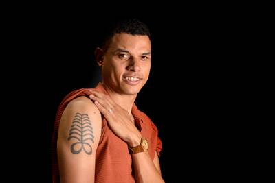 Rellen in Amerika confronteren Jimmy met zijn verleden: ‘Twente en de Antillen: ik ben het allebei’