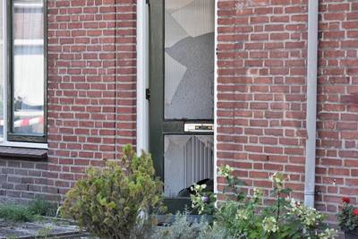 Twee gewonde mannen aangetroffen bij woning in Riel