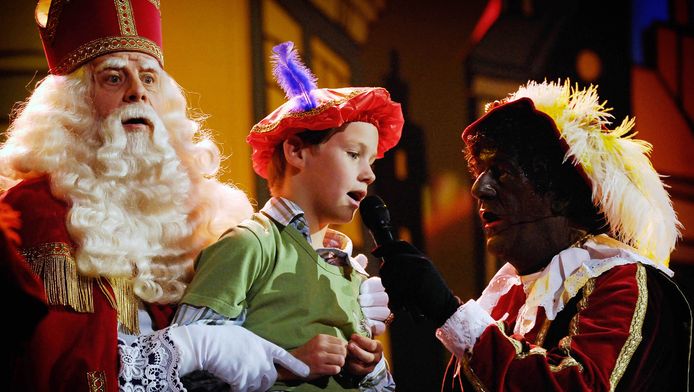 Nederland Weigert Nieuwe Sinterklaasliedjes Te Zingen Binnenland Ad Nl