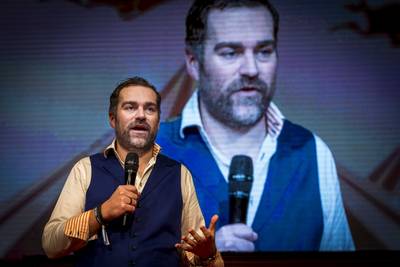 Dijkhoff: Boerkaverbod geldt overal, óók in Amsterdam