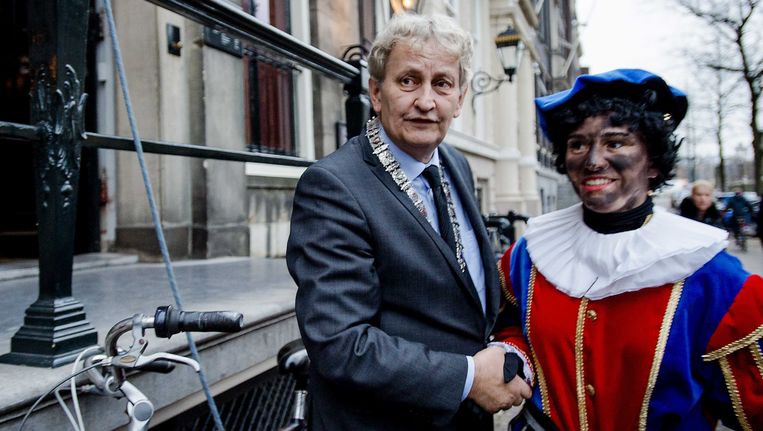 Sinterklaas Neemt In Amsterdam Alleen Schoorsteenpieten Mee Trouw