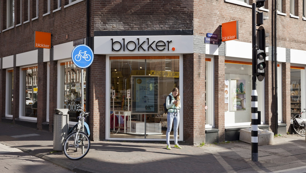 De Nieuwe Blokker Alsof Je Ooit Gezellige Peettante 50 Kilo Is Afgevallen Het Parool