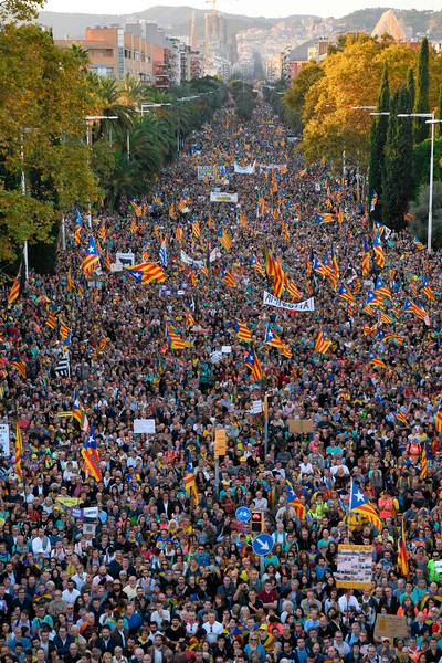 Grote demonstratie voor vrijlating Catalaanse leiders
