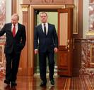 Voltallige Russische regering neemt ontslag, Michail Misjoestin nieuwe premier