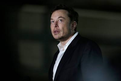 Investeerders klagen Elon Musk en Tesla aan