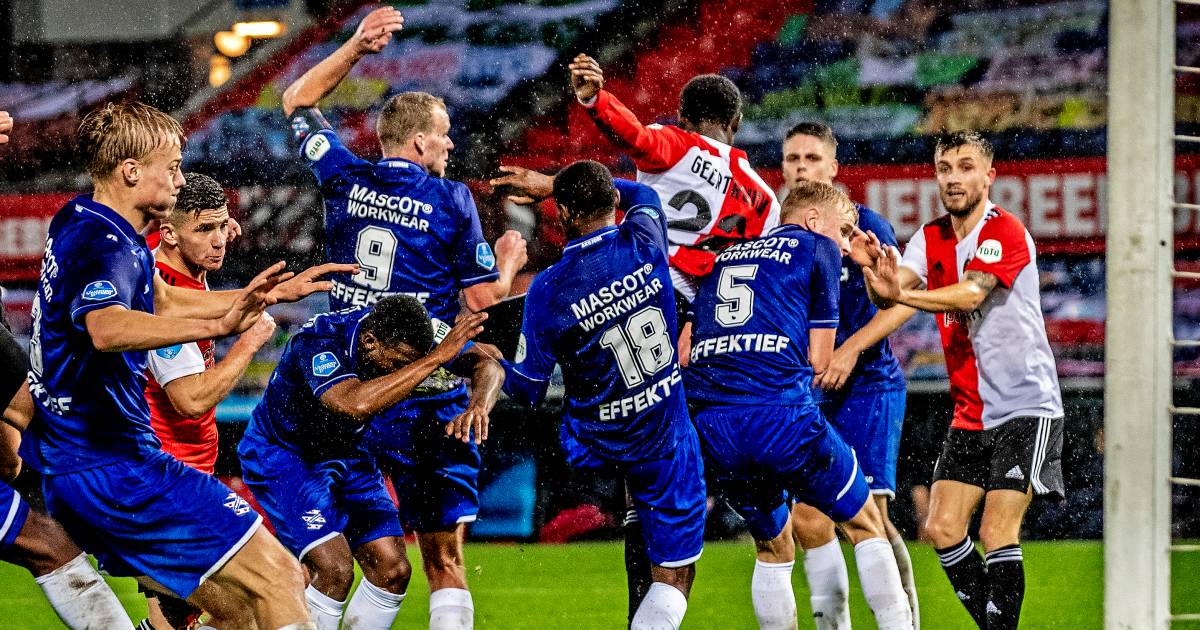 Hattrick Linssen helpt Feyenoord langs onmachtig Heerenveen | Nederlands voetbal | bd.nl