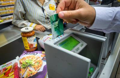 Kerstinkopen verbreken pinrecord uit 2016