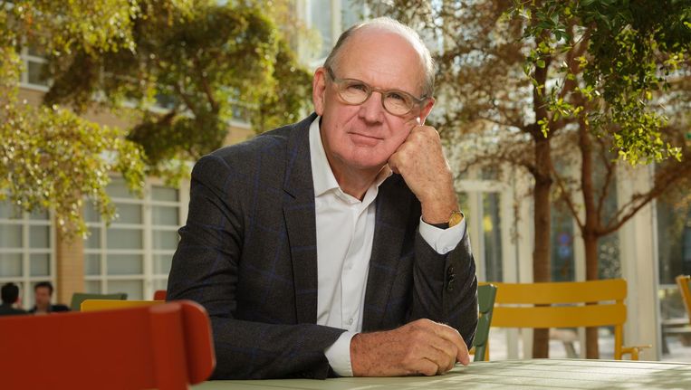 Philip Freriks Het Nieuwsjunkcliche Ligt Wel Achter Me Het Parool