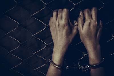 Weerzinwekkende martelingen in woningen Goeree-Overflakkee