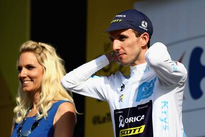 Yates heeft geleerd van vorige Giro: ‘Kan niet altijd agressief koersen’