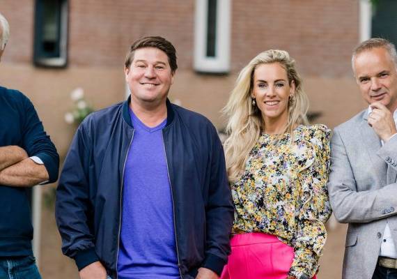 Martijn Krabbé onthult: zó gaat het er echt aan toe achter de schermen van ‘Kopen zonder kijken’
