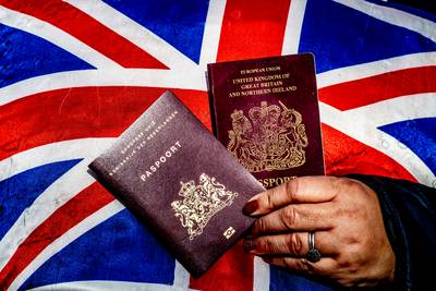 Byebye Brits paspoort: deze Britten zijn het zat