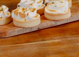 Recept: friszoete lemon meringue taartjes