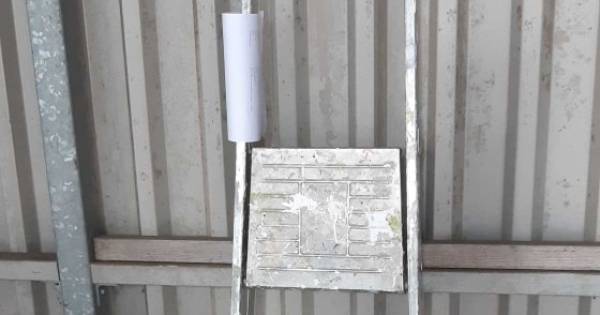 Politie Dronten pakt drietal op bij inbraak, maar zoekt nog naar de eigenaar van een keukentrap.