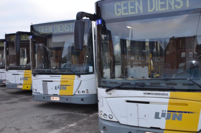 Weyts Wil Starters Bij De Lijn Belonen Met Premie Van 1 000