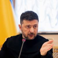 Oekraïne beschuldigt Hongarije van diefstal en gijzeling medewerkers staatsbank • Trump: ‘Poetin is klaar om deal te sluiten’