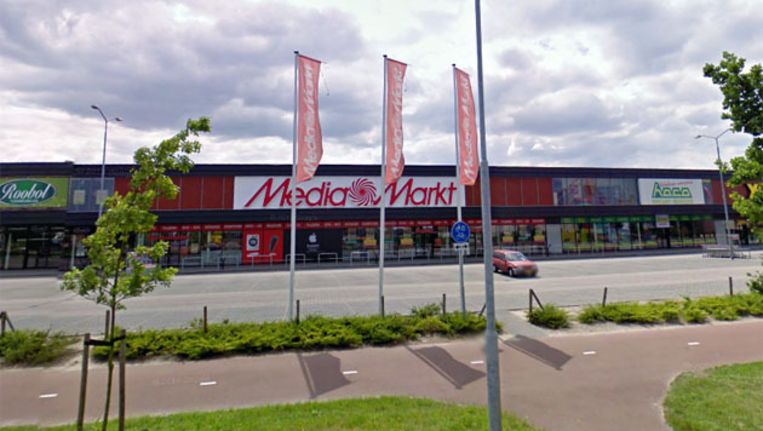 bewaker mediamarkt breda neergestoken