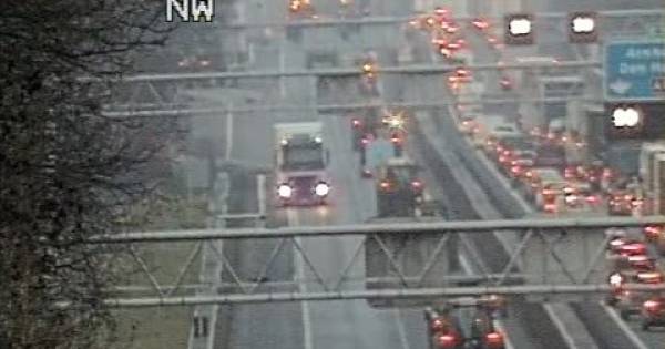 'Spookrijdende' boeren A12 reden na overleg met politie tegen verkeer in - BD.nl