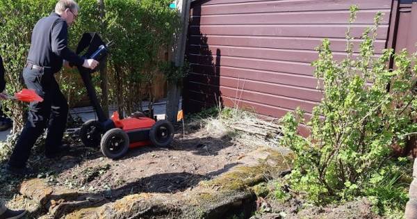 Onderzoek in tuin Bruinisse in oude vermissingszaak