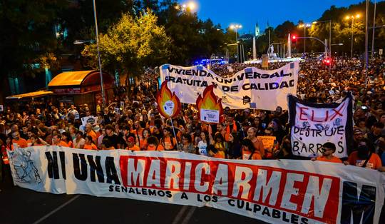 Uitgezette Maricarmen (87) kan na massale protesten in heel Spanje toch in huis in Madrid blijven