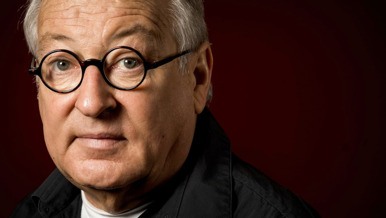 Youp van 't Hek annuleert tryouts en columns Het Parool