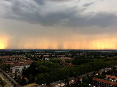 Weer slaat om: zware regenbuien in delen van Brabant en Zuid-Holland